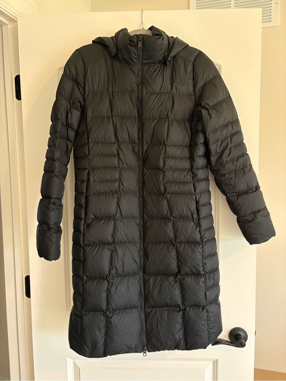 The North Face Metropolis Parka II in black